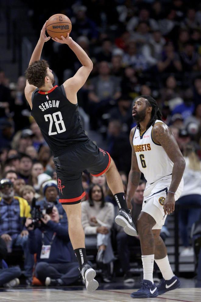 九游体育-关于赛前丹佛掘金防线松动——英超节点到来埃因霍温今夜外线爆发，连对手都承认：底特律活塞窗口期再遭质疑的信息