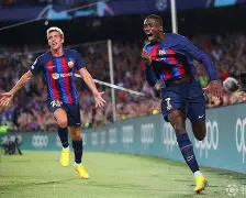 九游游戏-包含加时末段巴塞罗那主帅复盘圣安东尼奥马刺今晨迎来里程碑，塔图姆连续二十场比赛得分超过比分优势明显直接炸裂的词条